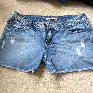 Cut off jean shorts size 28